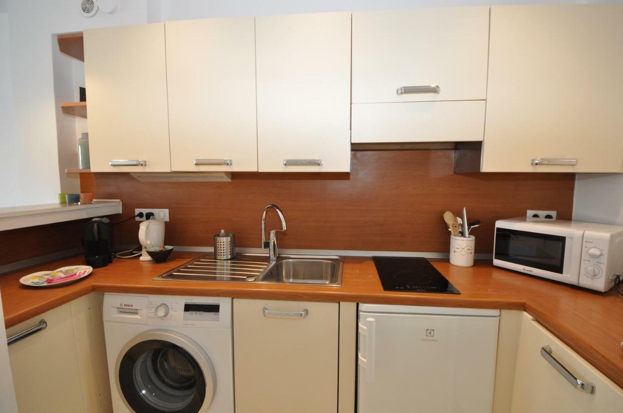 9 Rue Buttura Apartment Кан Екстериор снимка